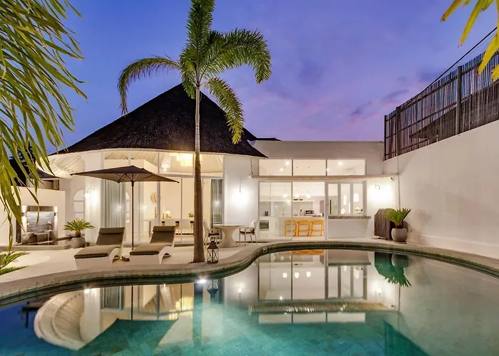 Weiss Berawa Villa