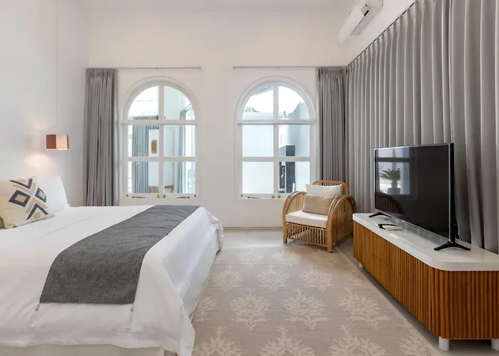 Weiss Berawa Villa Canggu