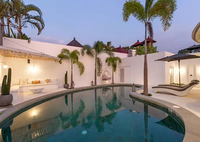 Weiss Berawa Villa