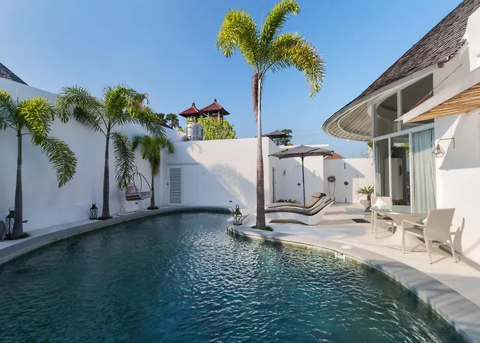 Weiss Berawa Villa *